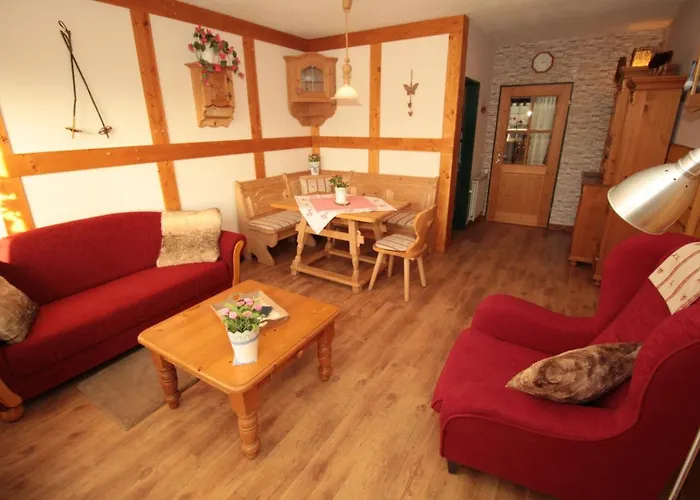 Haus Alle Jahreszeiten Hotel *